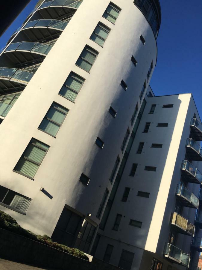 Penthouse In Liverpool City Centre - Free Parking - Balcony - By Happy Days Esterno foto